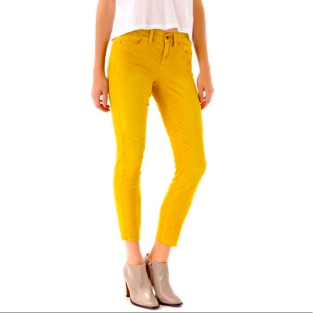 RARE - Madewell Corduroy Jeans Size 29 Mustard Yellow